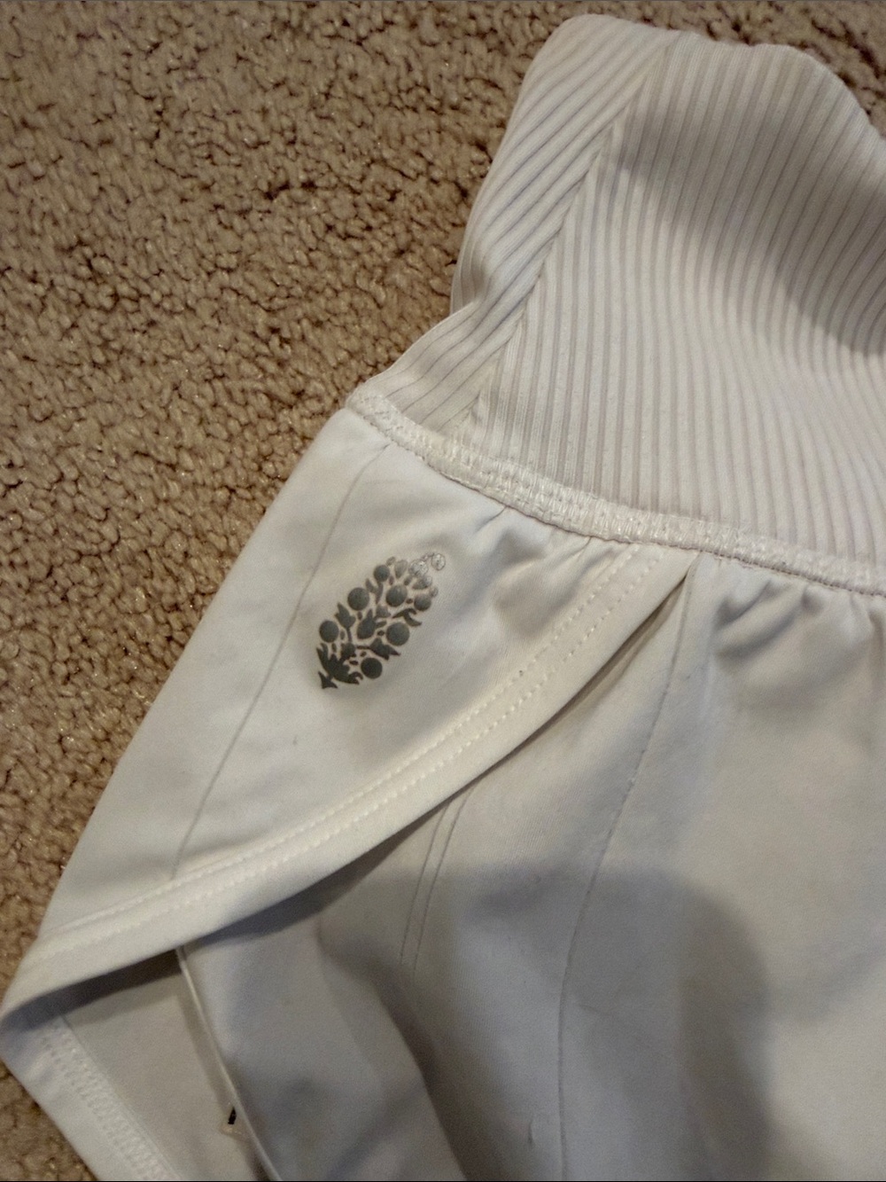 Free people Women’s High-Waist White Athletic Shorts sz xs - Picture 3 of 4